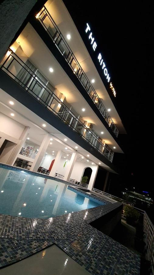 The Riton Hotel Tigaras Exterior photo